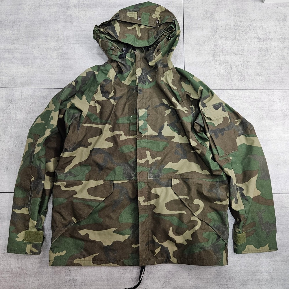 US Military ECWCS Gen 1 Woodland Camo Cold Weather Parka Large 1992 Tenn Appare